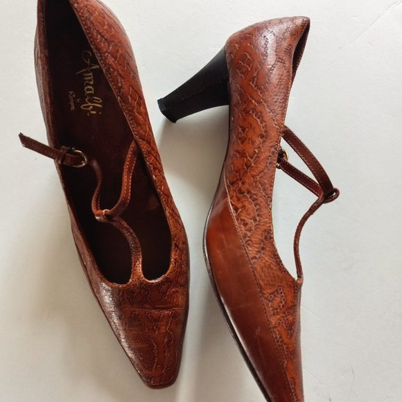 Amalfi Shoes - Amalfi By Rangoni All Leather Stappy Heel Size 10B